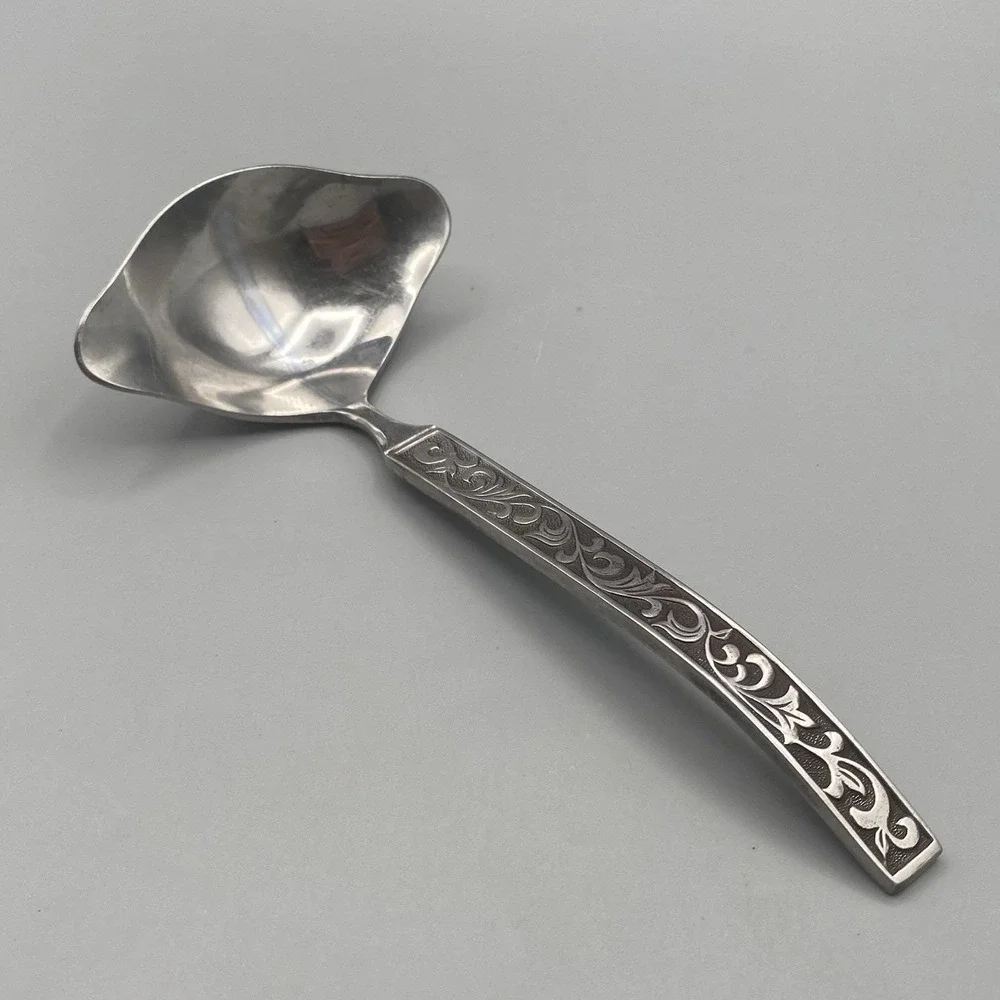 Riviera MONTEREY Gravy Ladle 1pc Black Accent Stainless‎ Serving Piece Scrolls